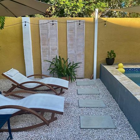 Historic Building The Palm Backyard Studio-Apartment Willemstad, Curacao Feel Home Away From Home Екстериор снимка